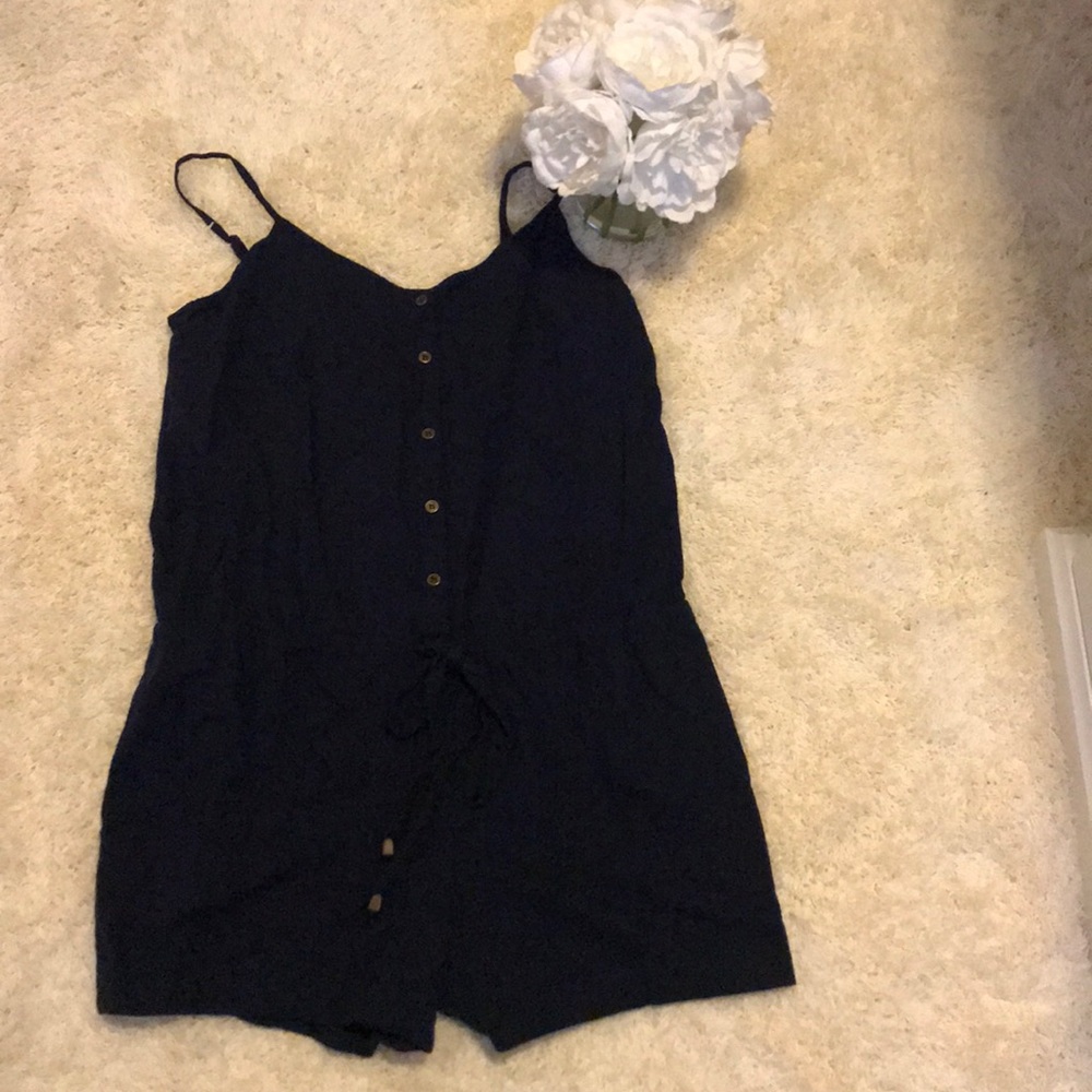 ☀️Nana Macs Simple cute romper!☀️